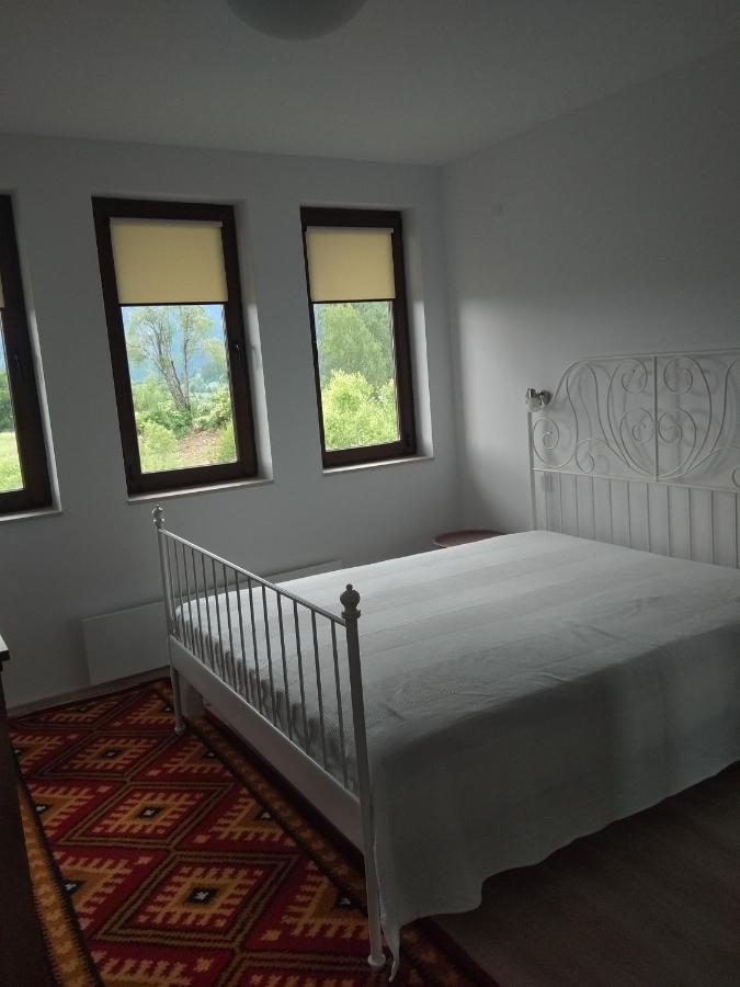 Комплекс Падалото "Етно" Apartamento Smolyan Exterior foto